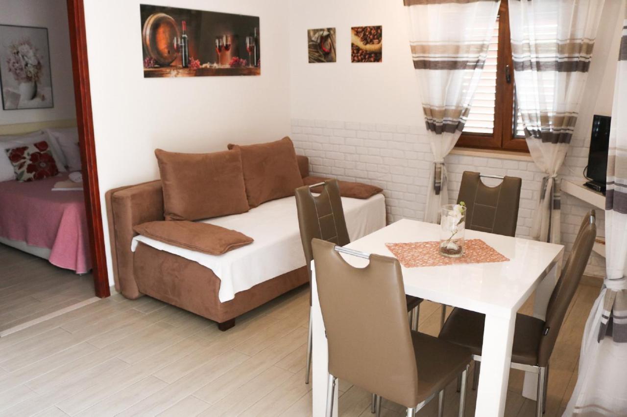 Apartments Melany Slano Exterior foto